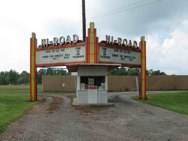 Hi-Road Drive-In - 2000S Photos